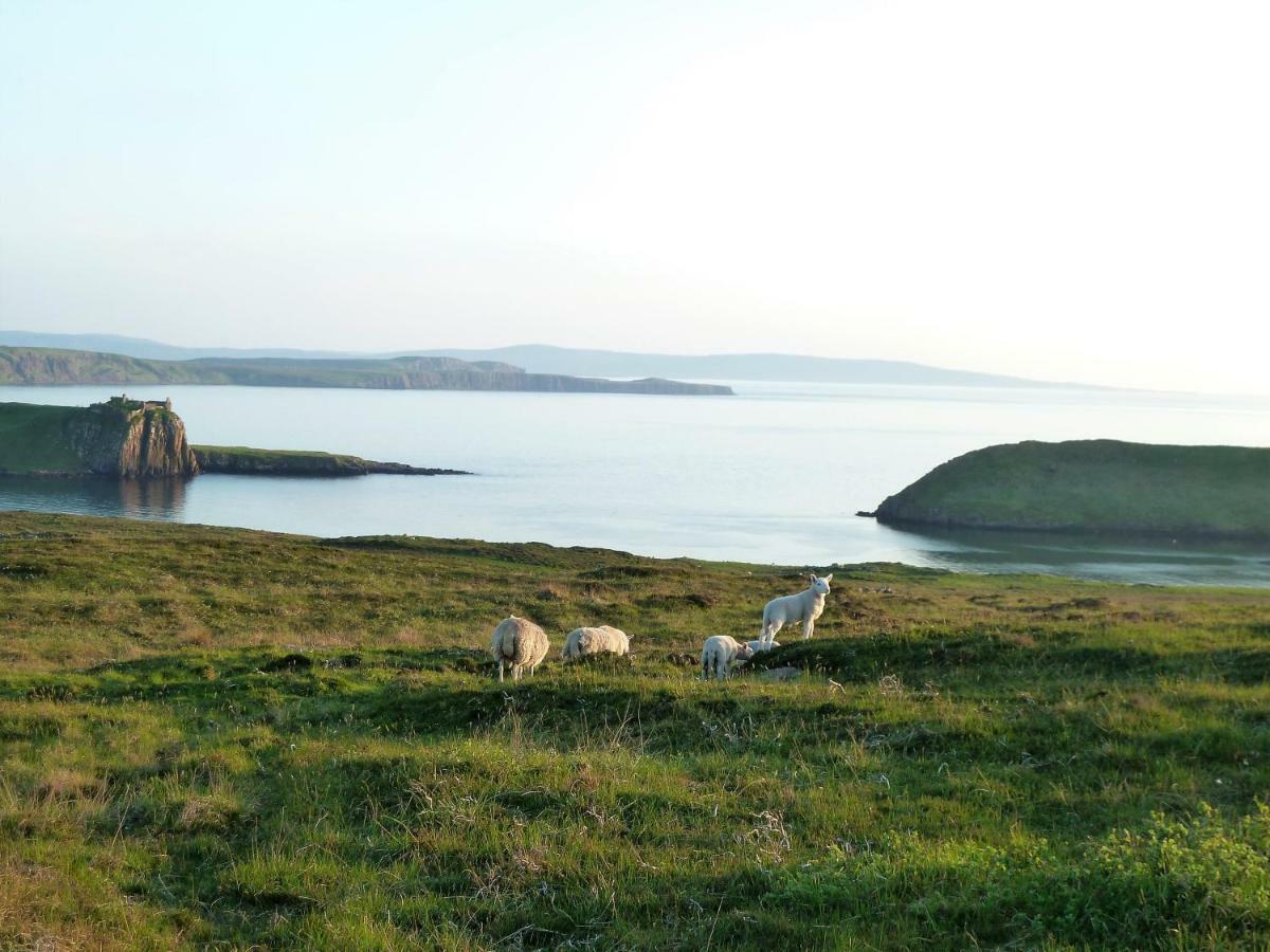 Macs Rooms Kilmuir  Exteriör bild